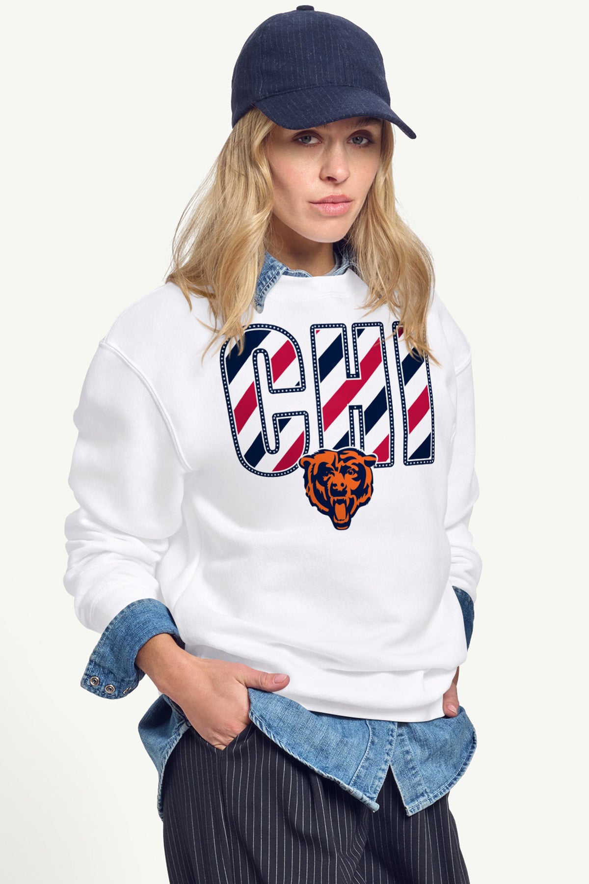 Starter WOMENS CHICAGO BEARS STARS AND STRIPES SWEATSHIRT