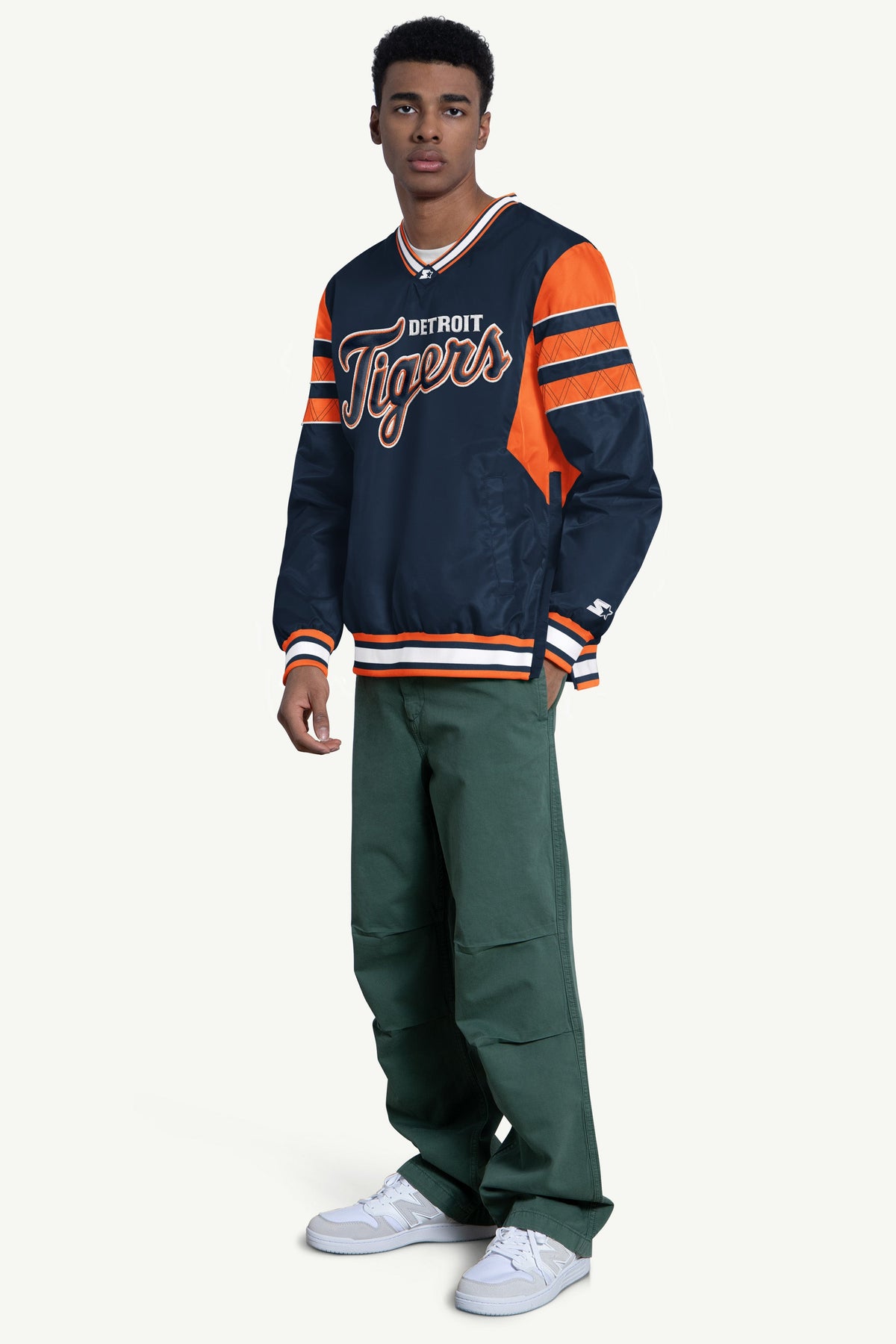 Starter MENS DETROIT TIGERS ENFORCER V-NECK PULLOVER JACKET
