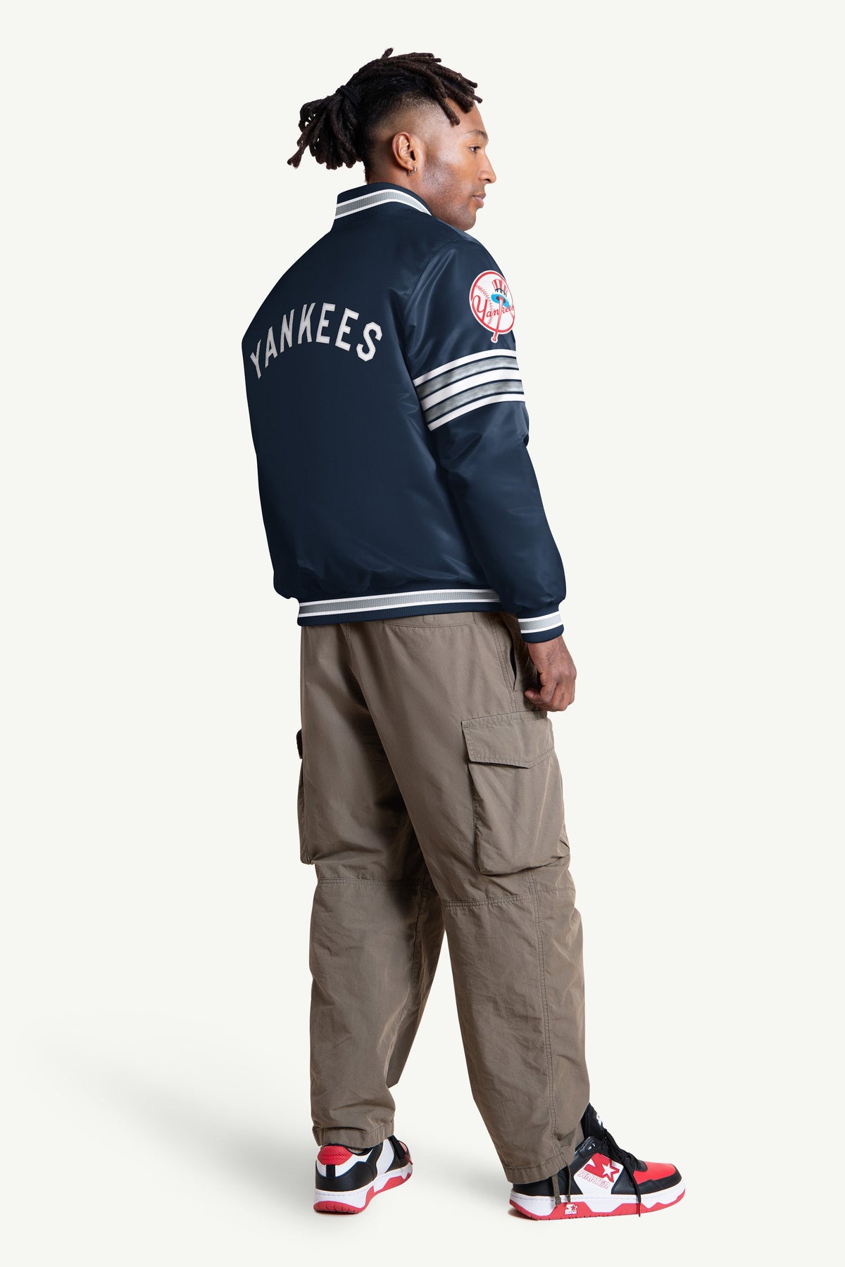 Starter MENS NEW YORK YANKEES SATIN VARSITY JACKET