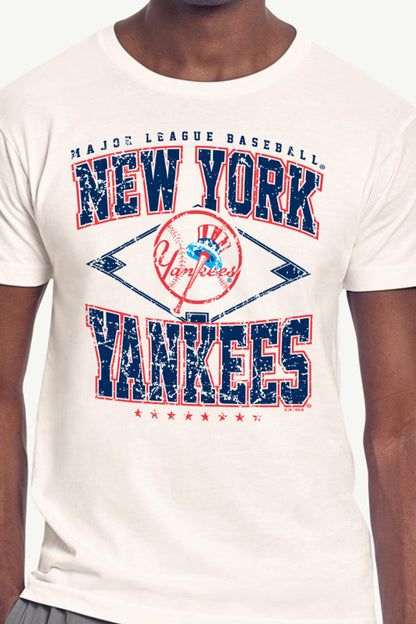 Starter MENS NEW YORK YANKEES DISTRESSED COOPERSTOWN DIAMOND SHORT SLEEVE T SHIRT