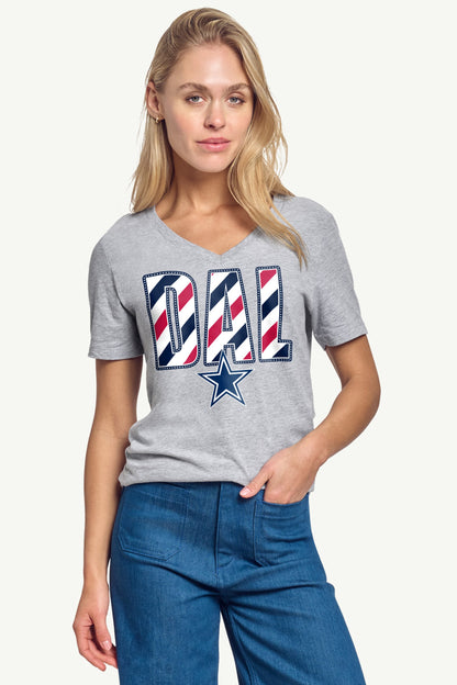 Starter WOMENS DALLAS COWBOYS STARS AND STRIPES V NECK T SHIRT