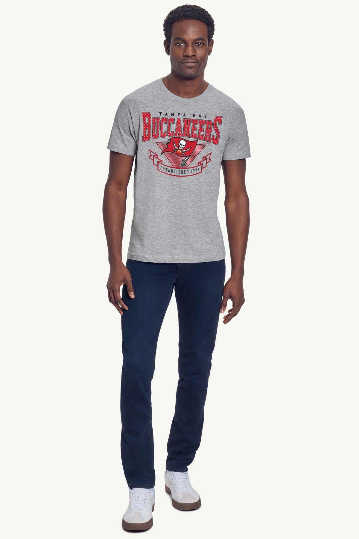 Starter MENS TAMPA BAY BUCCANEERS 80's INSPIRED T SHIRT