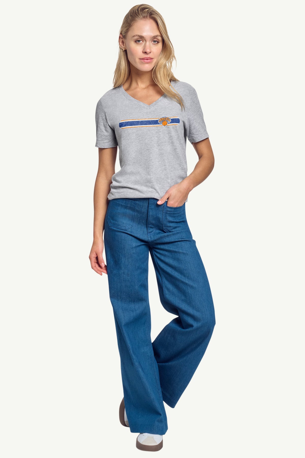 Starter WOMENS NEW YORK KNICKS TEAM STRIPE T-SHIRT