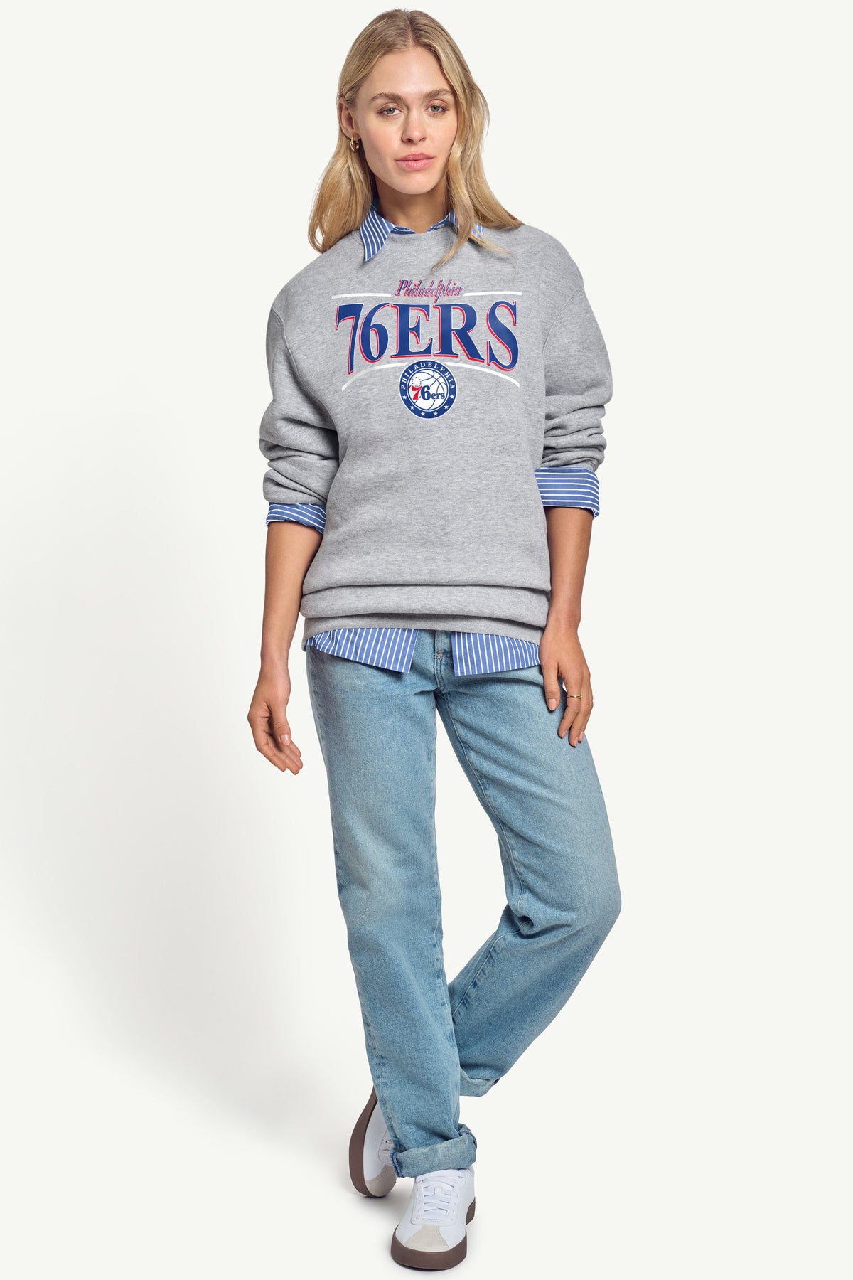 Starter WOMENS PHILADELPHIA 76ERS ARCH SWEATSHIRT