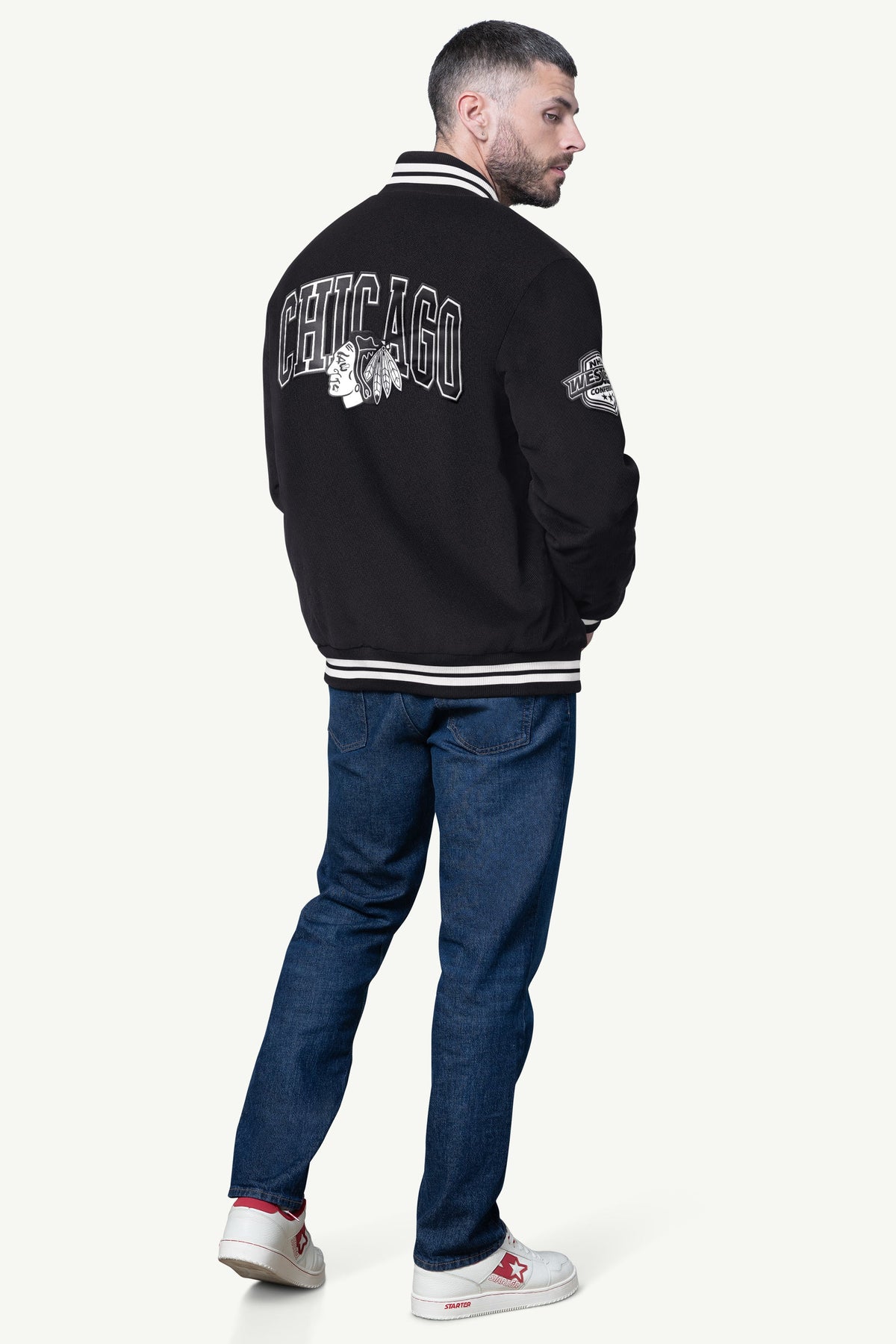 Starter MENS CHICAGO BLACKHAWKS BLACKOUT CORDUROY VARSITY JACKET