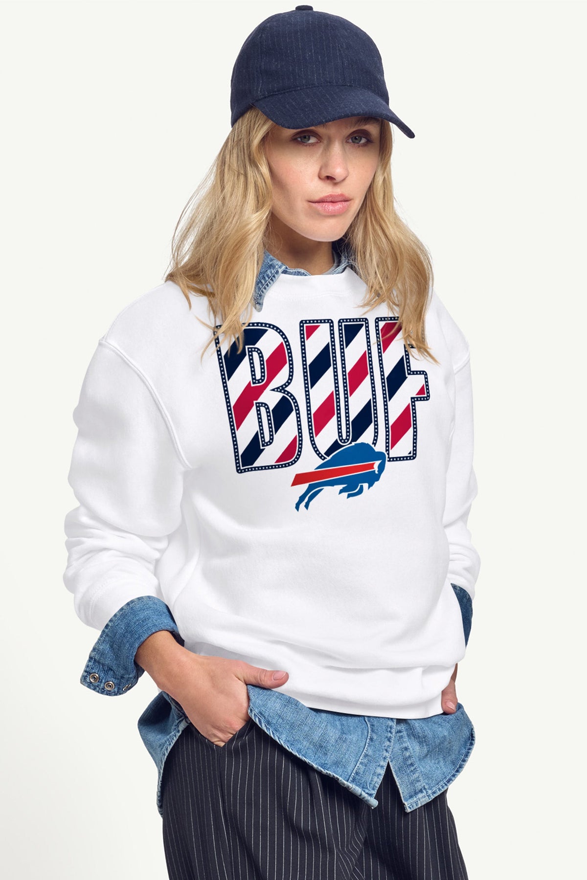 Starter WOMENS BUFFALO BILLS STARS AND STRIPES SWEATSHIRT